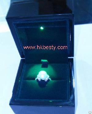 Ring Box Green Lighting