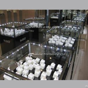 Diamond Ring Display Cases In Shop Or Mall