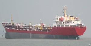 Sell 7500dwt Oil Tanker