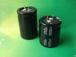 560uf 160v capacitor