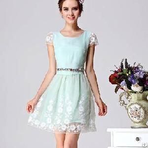 Sweet Style Embroidery Short Sleeve Rounded Collar Dress