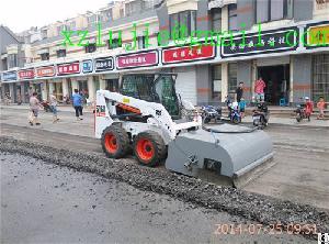 China Skid Loader Road Sweeper