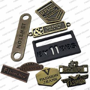 Fashion Accessories Plates