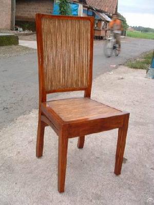 Solid Wood Dinning Chair With Rattan