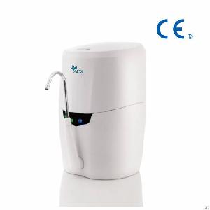 Compact Water Purifier With Uv Filter