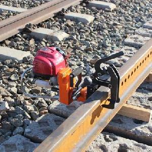 internal combustion rail drilling machine