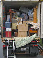 moving house emigrations luggage container shipping procedures