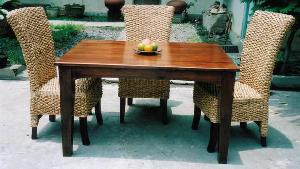 Java Dining Set From Woven Water Hyacinth With Mahogany Dining Table