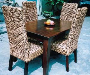 Gliss Brown Water Hyacinth Dining Set Chair And Mahogany Table Woven Furniture