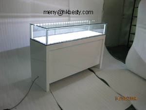 High Power Led Jewelry Display Counter Showcases With High Glossy White Coloures