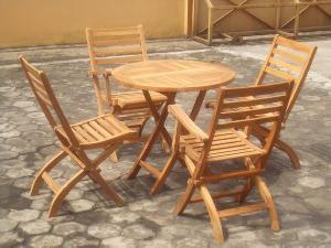 Teak Simply Set Four Folding Chair, One Round Folding Table 80x80x75cm Teka Outdoor Furniture