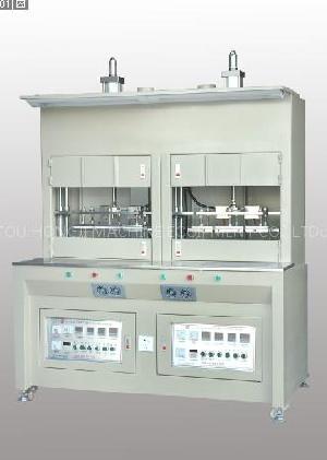 Kv-168a / F 90 Bra Pads Molding Machine