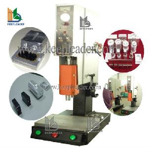 ultrasonic welding machine