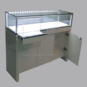 Custom Jewelry Display Showcase In Jewelry Showroom Or Mall