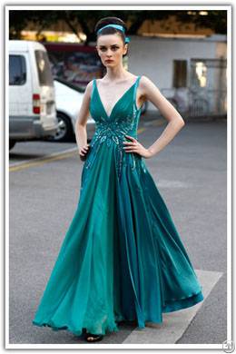 Wholesale Deep V-neck Waist Sequins Embellished Fashion Formal Dress